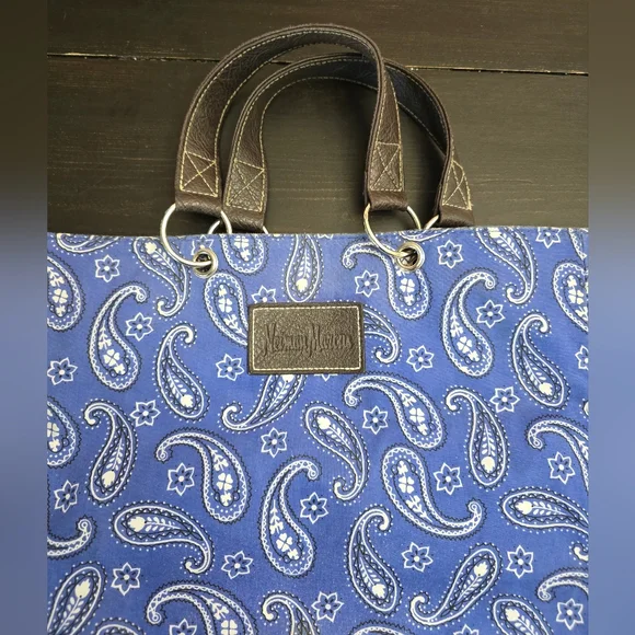 NEIMAN MARCUS TOTE BAG BLUE PAISLEY PRINT - Picture 3 of 4